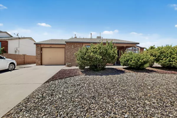 1889 CLEARWATER LOOP NE, Rio Rancho, NM 87144