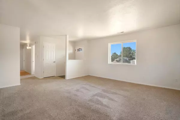 Edgewood, NM 87015,2 Jane LN