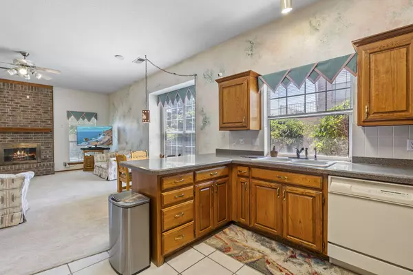 Albuquerque, NM 87120,5016 SUMMERSVILLE DR NW