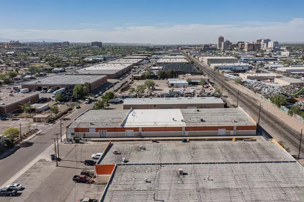 Albuquerque, NM 87102,1823 COMMERCIAL ST NE #D