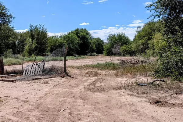 Belen, NM 87002,1129 S MAIN ST