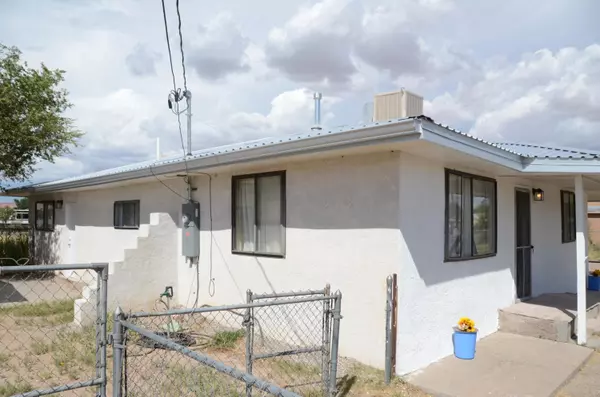 Belen, NM 87002,1014 W PICARD AVE