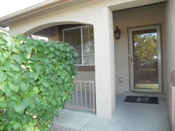 Rio Rancho, NM 87144,532 SOOTHING MEADOWS DR NE