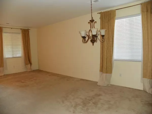 Rio Rancho, NM 87144,532 SOOTHING MEADOWS DR NE