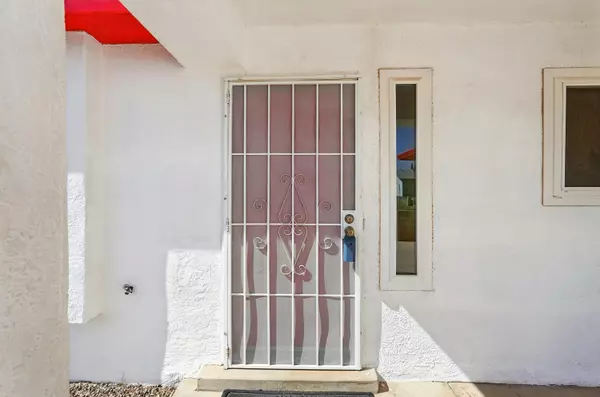 Rio Rancho, NM 87124,561 SUMMER WINDS DR SE