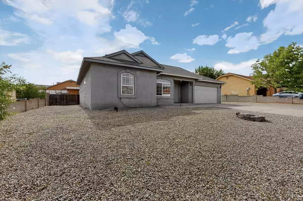 Rio Rancho, NM 87144,7436 OTTAWA CT NE