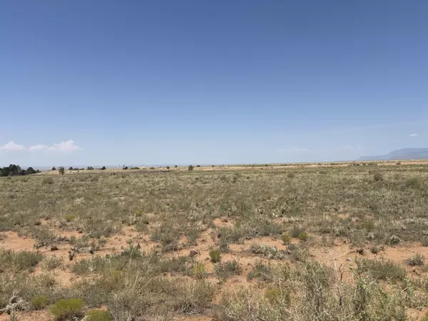 Meadow Lake, NM 87031,TR 30-36 Blk 2 Unit 7