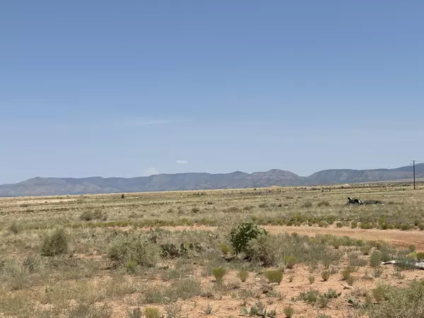 Meadow Lake, NM 87031,TR 1 &2 Blk 1 Unit 7