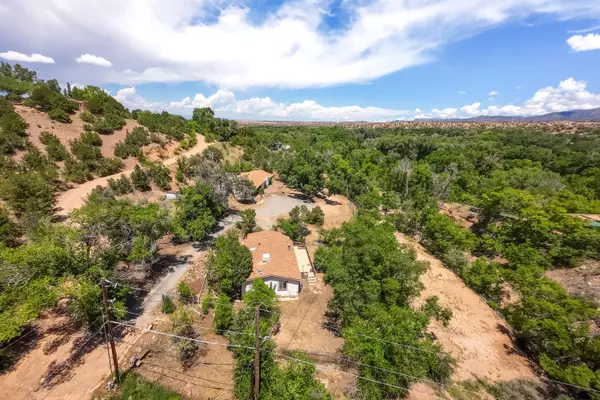 Santa Fe, NM 87506,20B Glowing Star RD