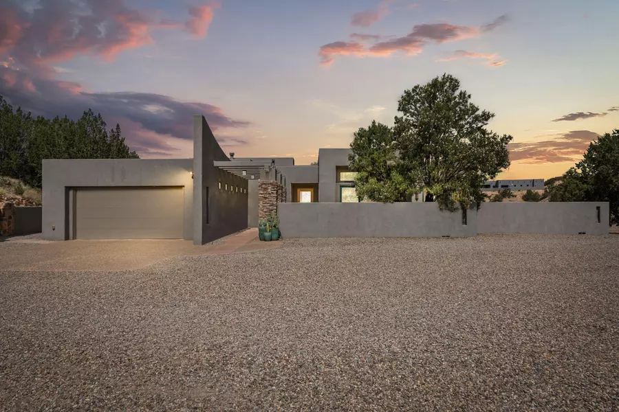 115 VISTA MONTANA LOOP, Placitas, NM 87043