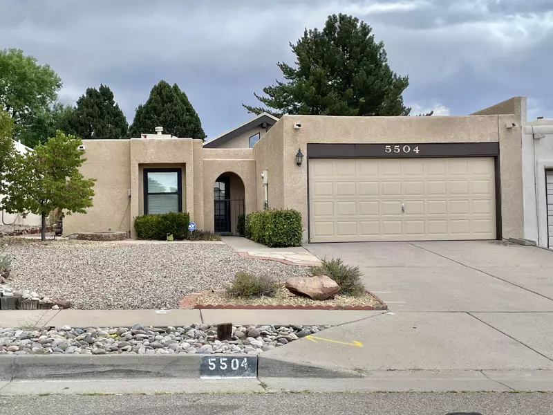 5504 COMPADRE CT NE, Albuquerque, NM 87111