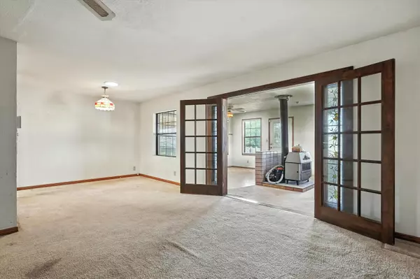 Alamogordo, NM 88310,909 CEDAR AVE