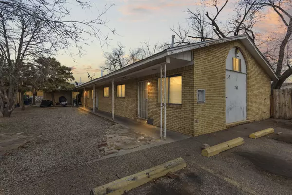 Albuquerque, NM 87108,242 Tennessee ST NE