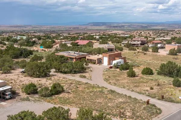 Placitas, NM 87043,7 TIERRA MADRE RD