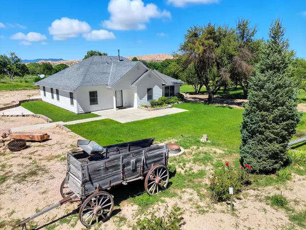 Santa Fe, NM 87506,5 J R DR