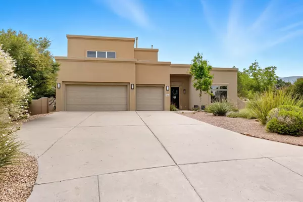 Albuquerque, NM 87111,5604 MARIOLA PL NE
