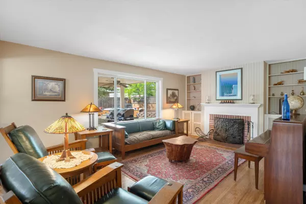Albuquerque, NM 87108,4244 BROADMOOR AVE NE