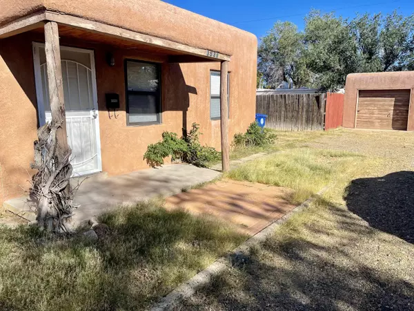 Albuquerque, NM 87106,3529 ROSS AVE SE
