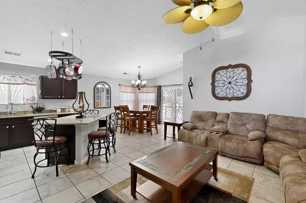 Albuquerque, NM 87121,2615 SILVER STAR DR SW