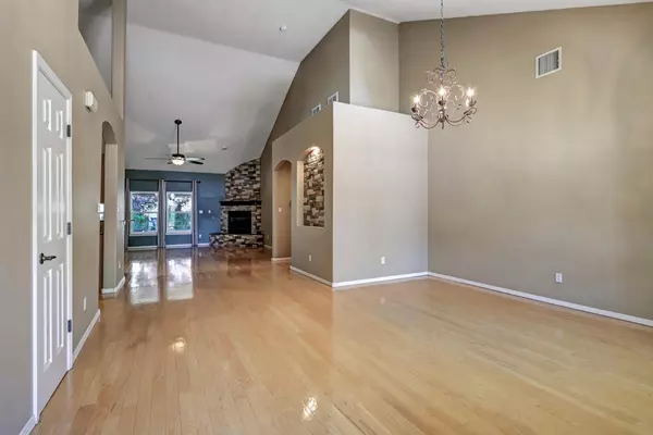 Albuquerque, NM 87120,2703 PUEBLO GRANDE TRL NW