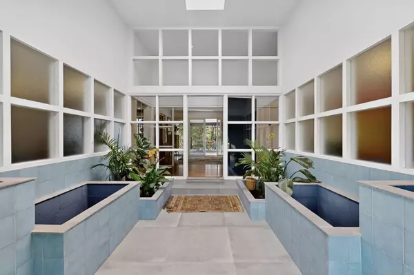 Albuquerque, NM 87106,2600 Cutler AVE NE