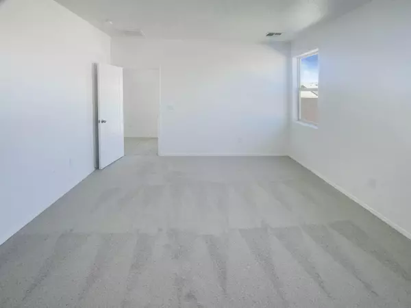 Rio Rancho, NM 87144,4847 LONGS PEAK RD NE