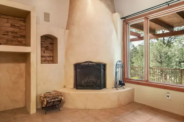 Tijeras, NM 87059,140 VIA SEDILLO