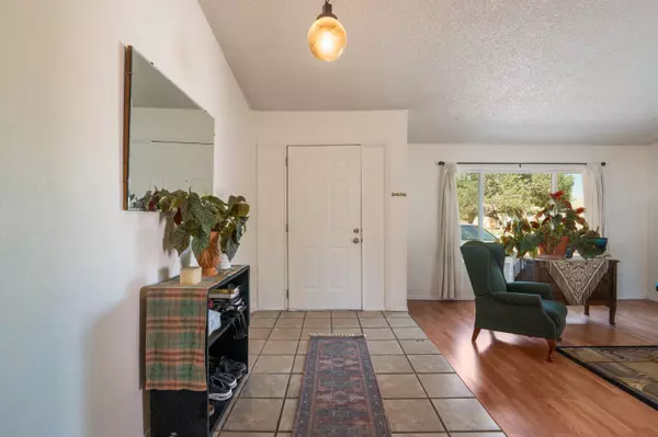 Albuquerque, NM 87120,5504 HAYES DR NW