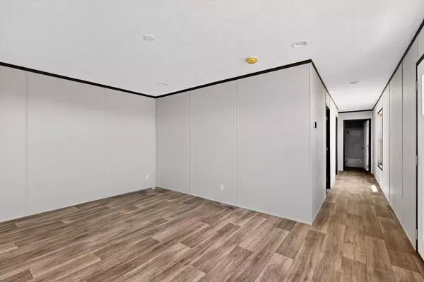 Moriarty, NM 87035,77 Sky LOOP