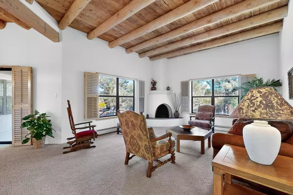 Santa Fe, NM 87507,2800 Plaza Verde