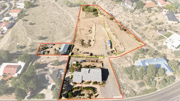 Albuquerque, NM 87123,829 STAGECOACH RD SE