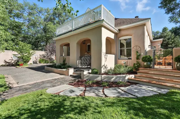 Santa Fe, NM 87501,629 E Palace AVE #1