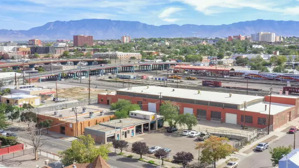 Albuquerque, NM 87102,624 STOVER AVE SW