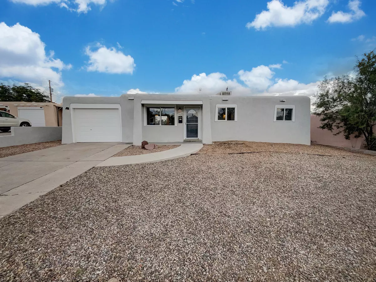 Albuquerque, NM 87123,11632 COPPER AVE NE