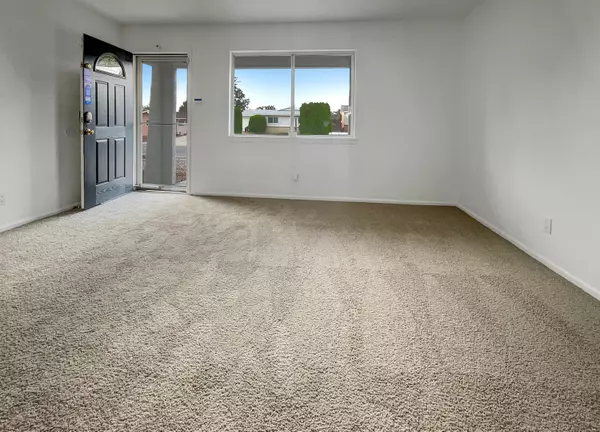 Albuquerque, NM 87123,11632 COPPER AVE NE