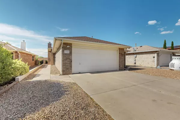 Albuquerque, NM 87109,6779 Forest Hills DR NE