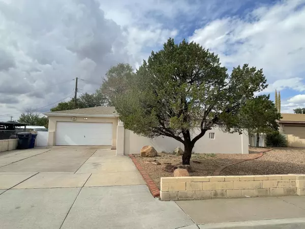 Albuquerque, NM 87105,709 PALISADES DR NW