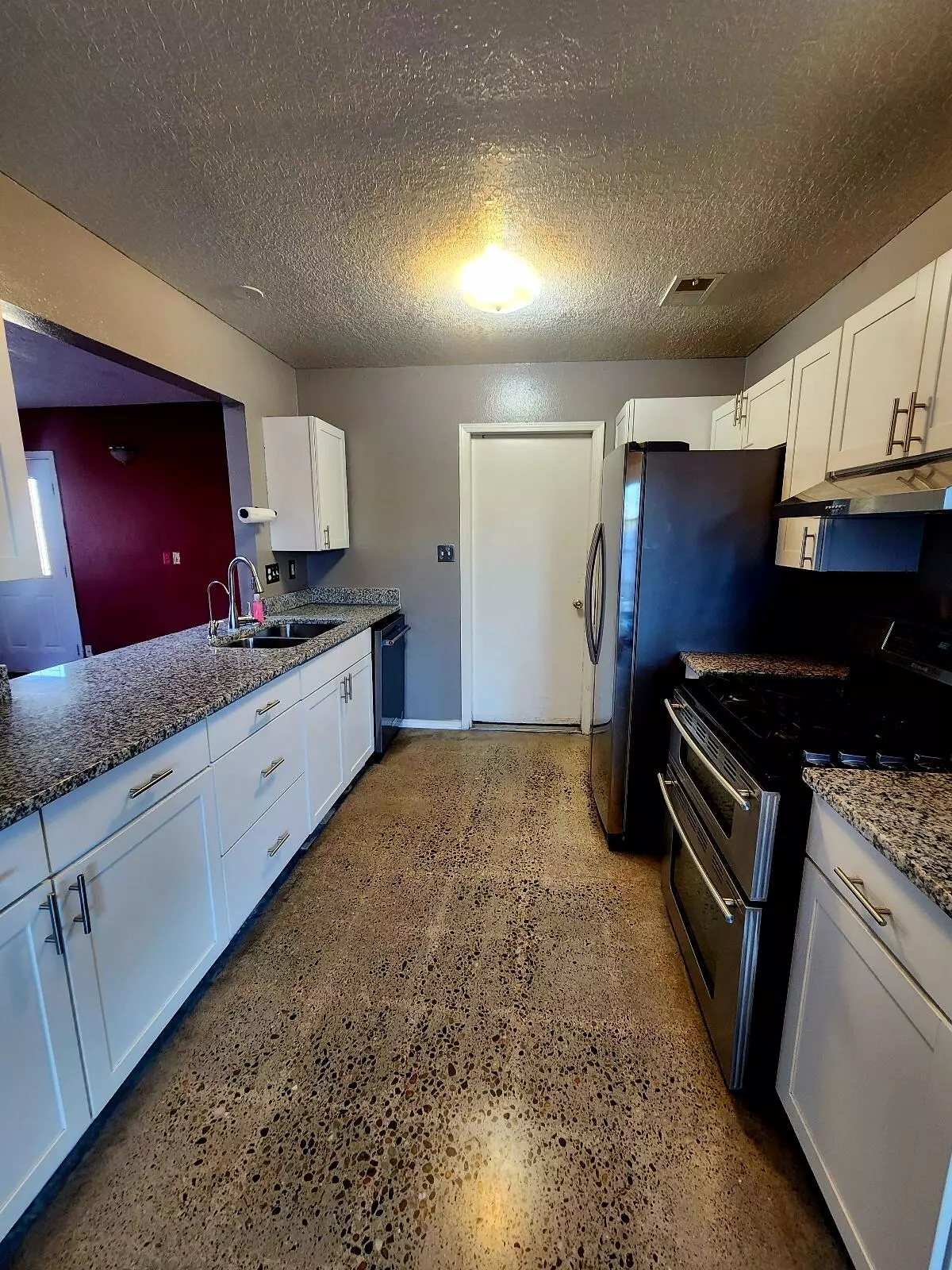 Rio Rancho, NM 87144,1976 Strawberry DR NE