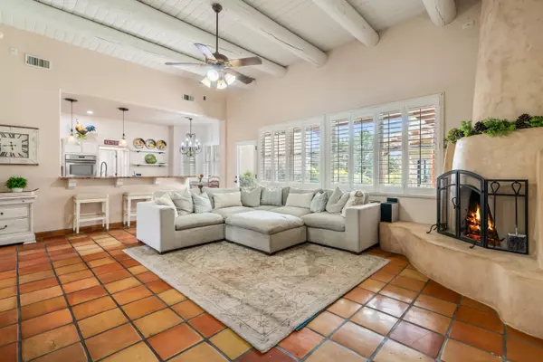 Albuquerque, NM 87122,9510 Modesto AVE NE