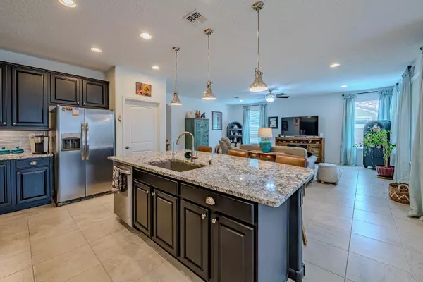 2309 Chuckwalla Spring TRL NW, Albuquerque, NM 87120