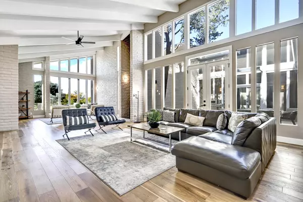 Albuquerque, NM 87109,5605 Fairoak TRL NE