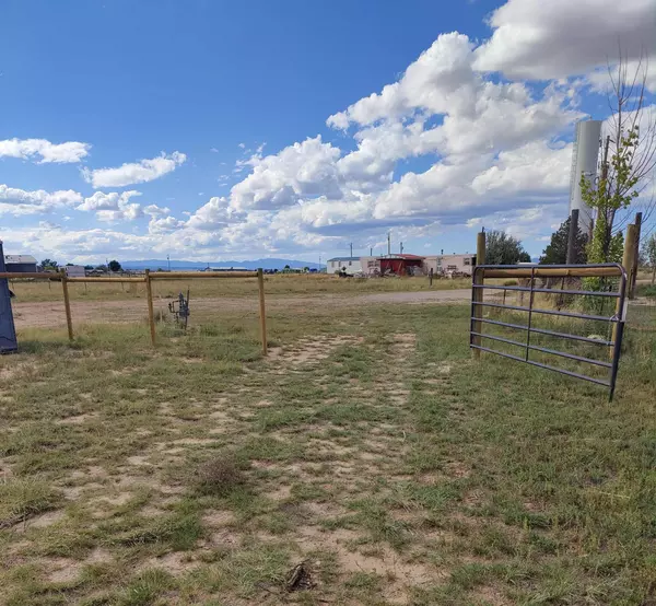 Moriarty, NM 87035,10 DELAWARE CT
