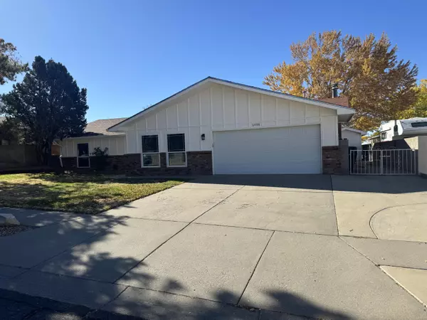 12708 Punta De Vista PL NE, Albuquerque, NM 87112