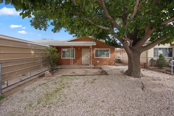Albuquerque, NM 87123,232 Shirley ST NE