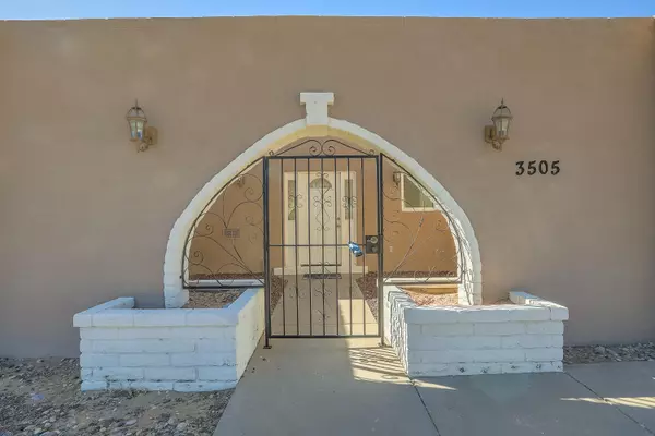 Rio Rancho, NM 87124,3505 33rd CIR SE