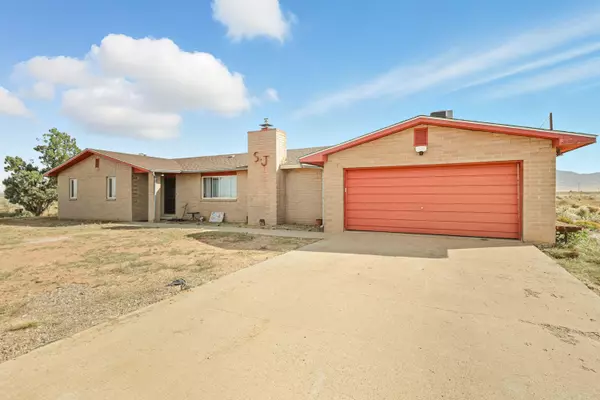 65 Mallette DR, Belen, NM 87002