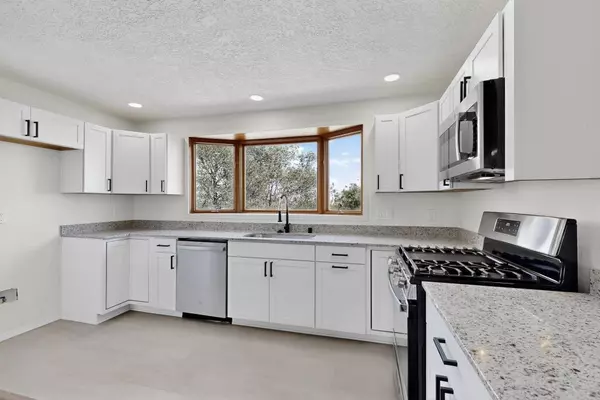 Rio Rancho, NM 87124,Address not disclosed