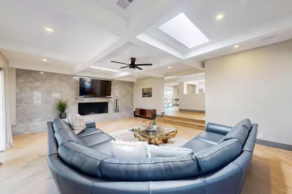 Albuquerque, NM 87122,48 Rock Ridge DR NE