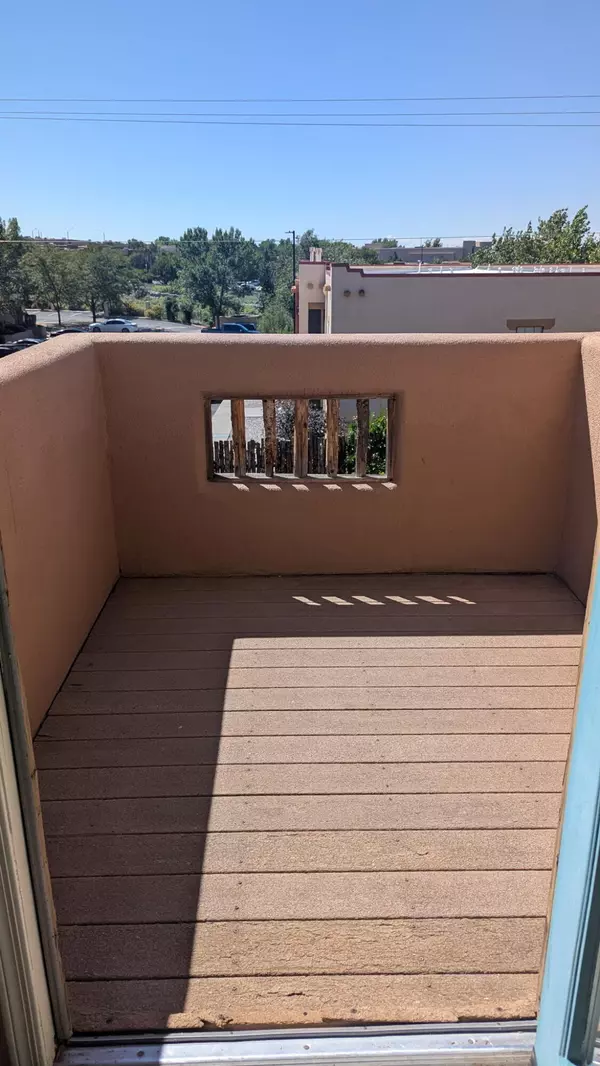 Santa Fe, NM 87505,2210 Miguel Chavez RD #UNIT 1423