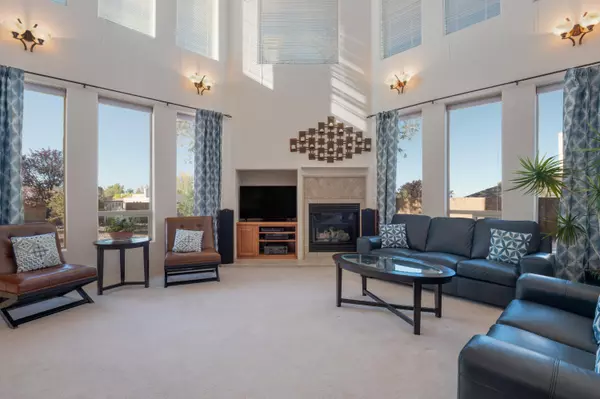 Albuquerque, NM 87122,11128 Jordan AVE NE